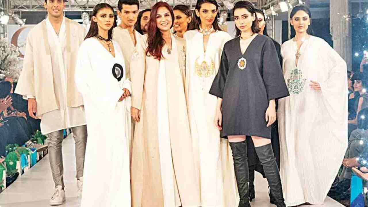 Flowy Silhouettes Fashion 