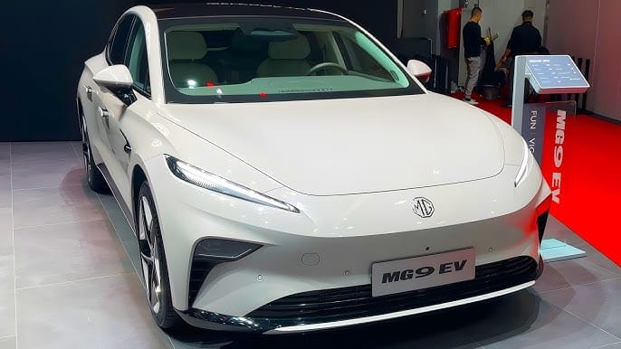 Upcoming 3 Family EVs, आ रही हैं 3 धांसू इलेक्ट्रिक कारें, दादा से लेकर पोते तक फिट 3 Mg m9 upcoming ev
