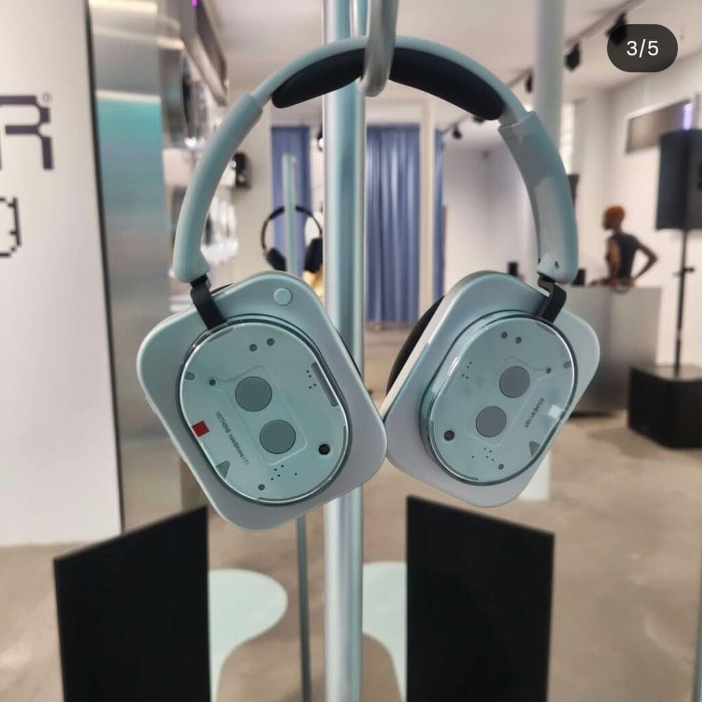 Nothing Headphone 1, लॉन्च से पहले लीक हुई तस्वीरें, जानिए फीचर्स और कीमत 3 Nothing Headphone 1 color