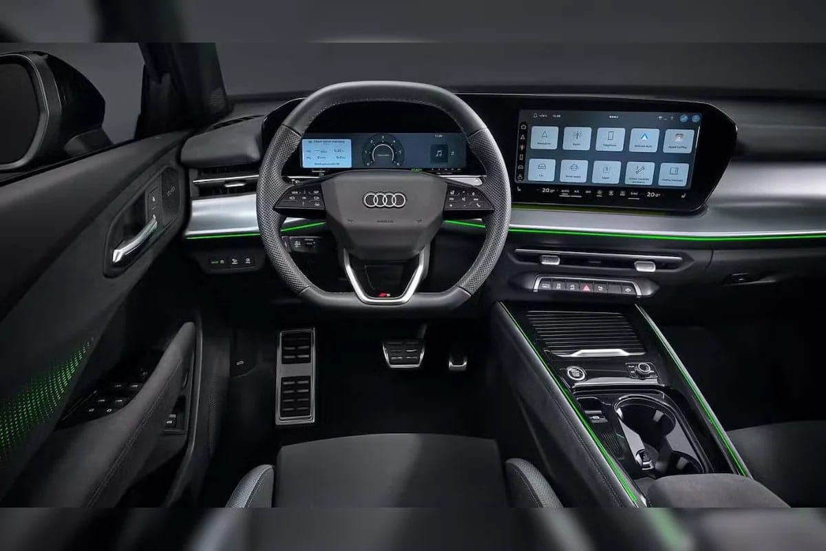 audi-q3-2026-interior-dashboard-display audi-q3-2026-interior-dashboard-display