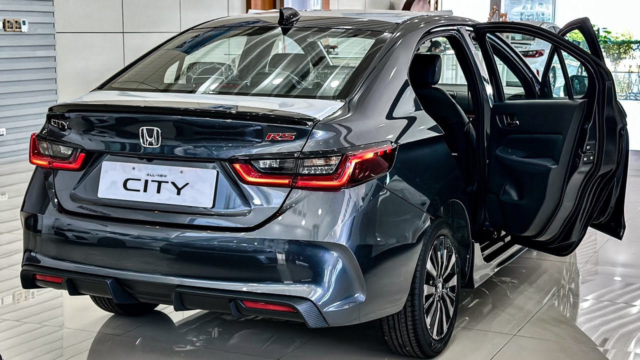 honda-city-sport-black-grill-side-profile honda-city-sport-black-grill-side-profile